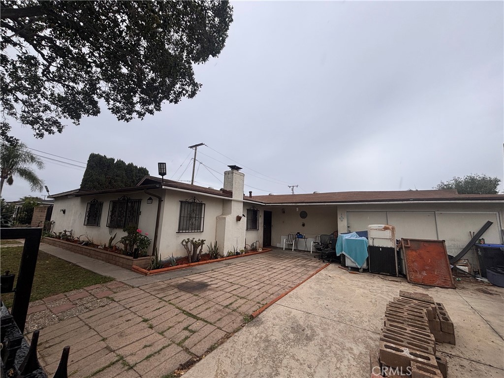1638 W Pine street