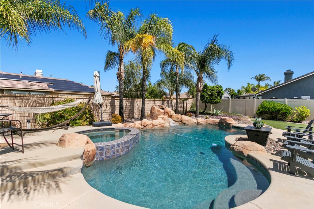 1209 Fernleaf Lane