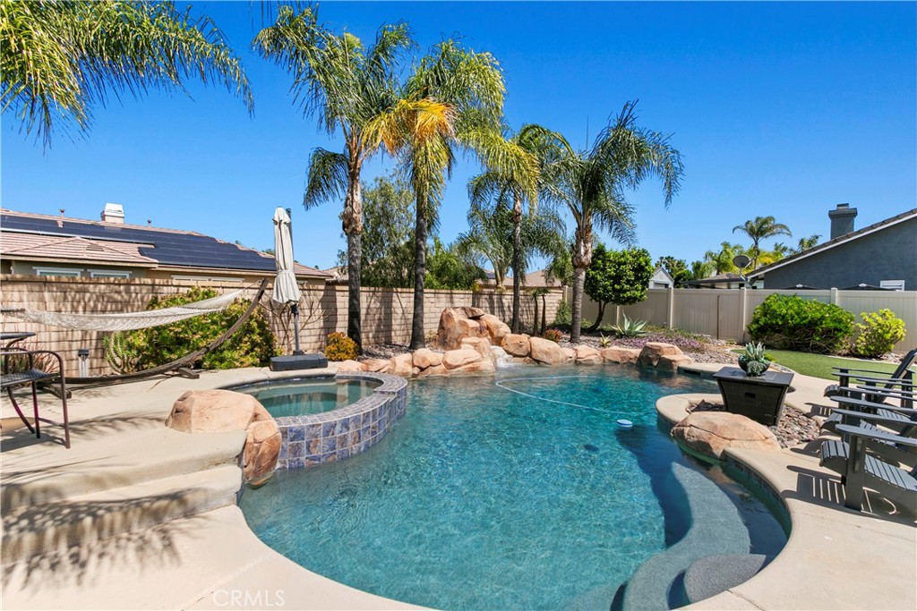 1209 Fernleaf Lane
