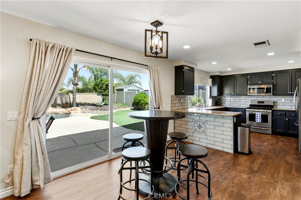 1209 Fernleaf Lane
