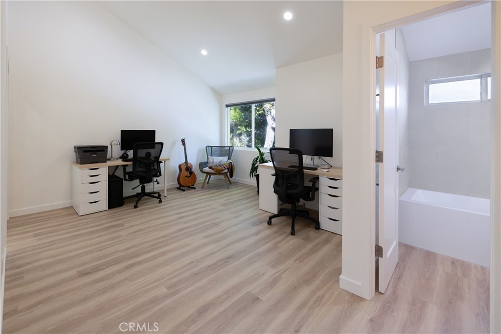 1651 Park B
