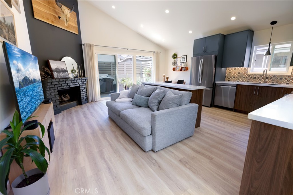 1651 Park B