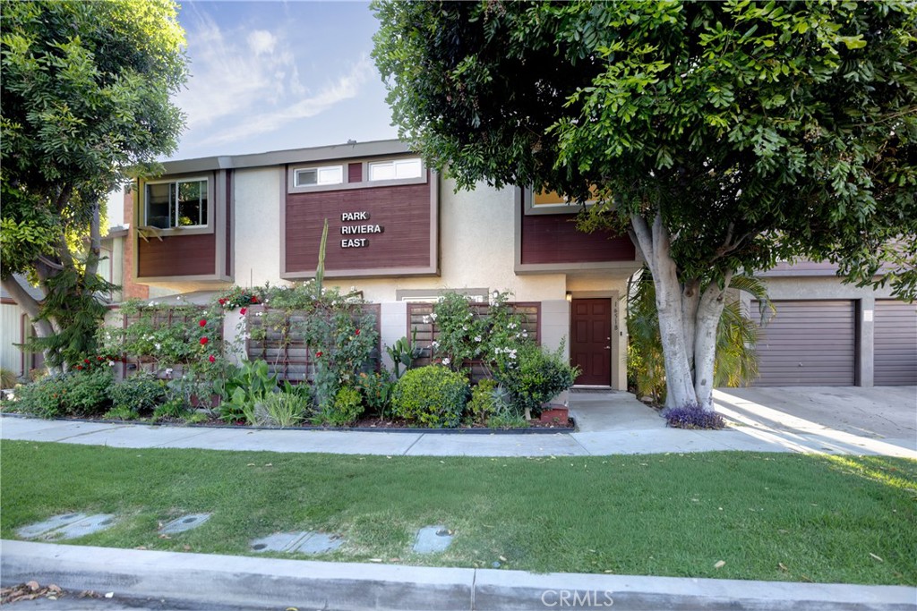 1651 Park B