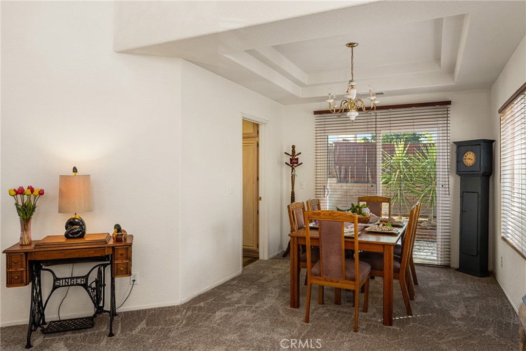 39876 Via Castana