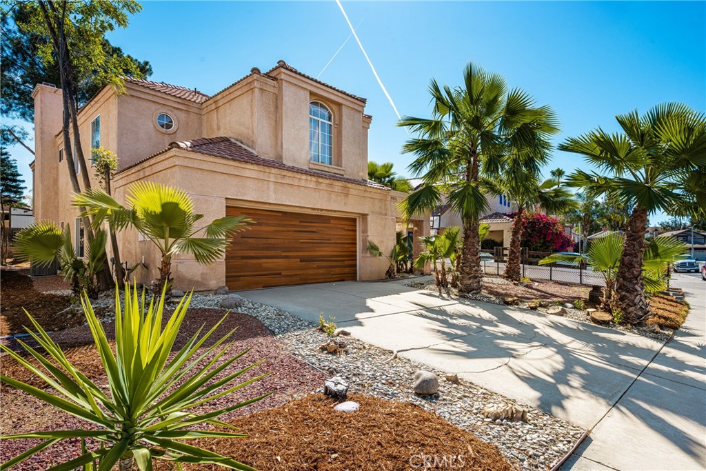 39876 Via Castana
