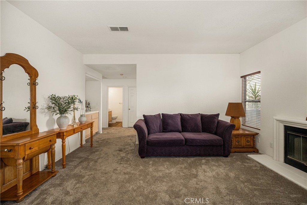 39876 Via Castana