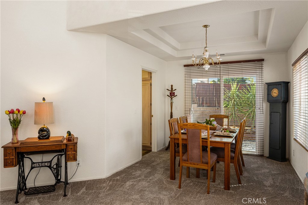 39876 Via Castana