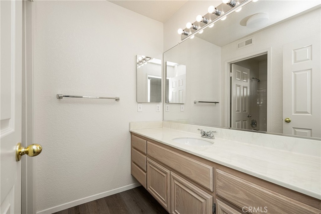 39876 Via Castana