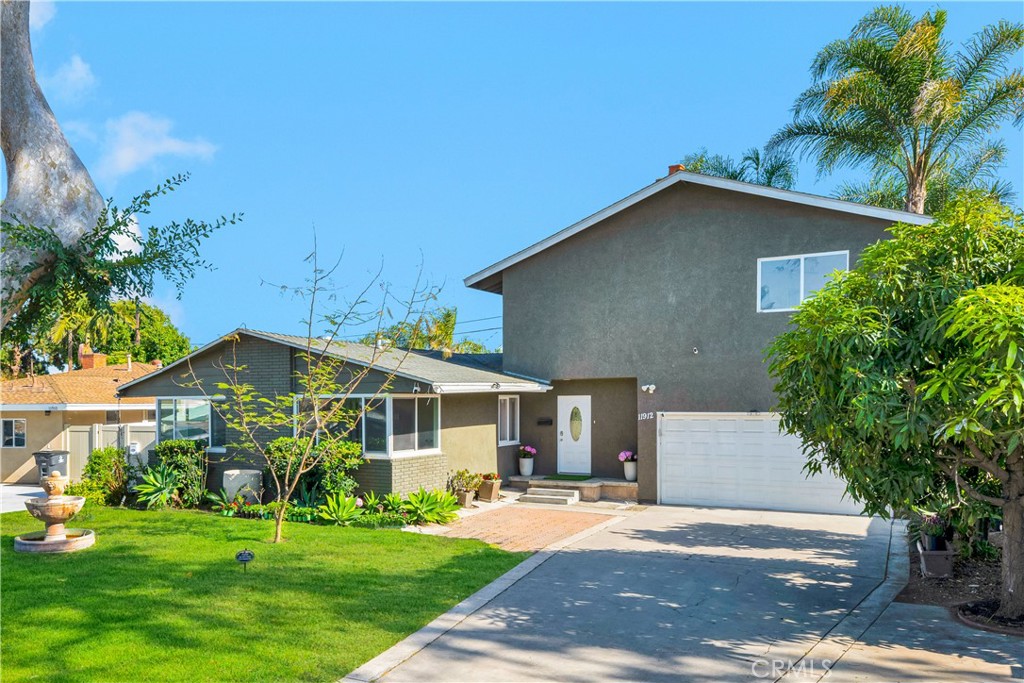11912 Edgewood