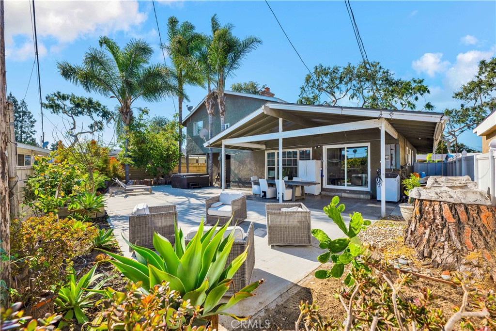 11912 Edgewood