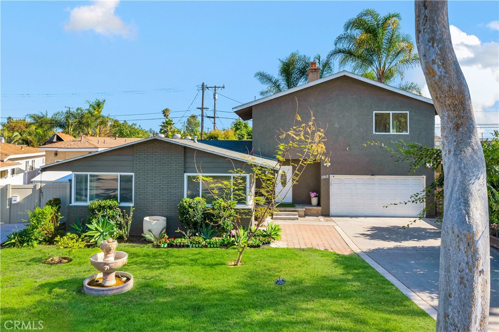 11912 Edgewood
