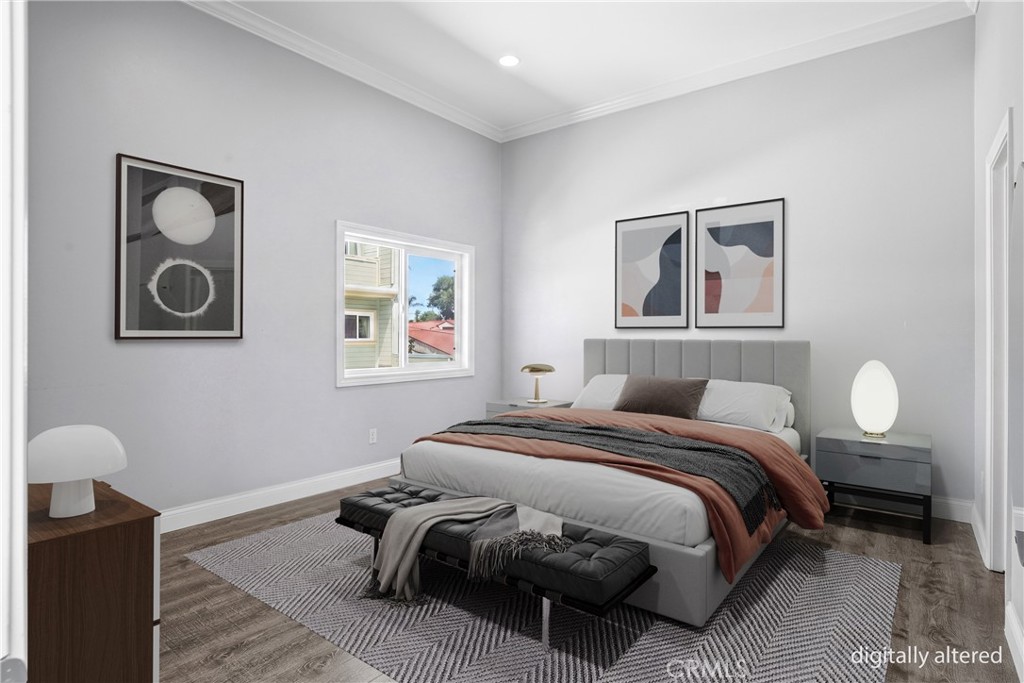 809 N Spurgeon Street 5