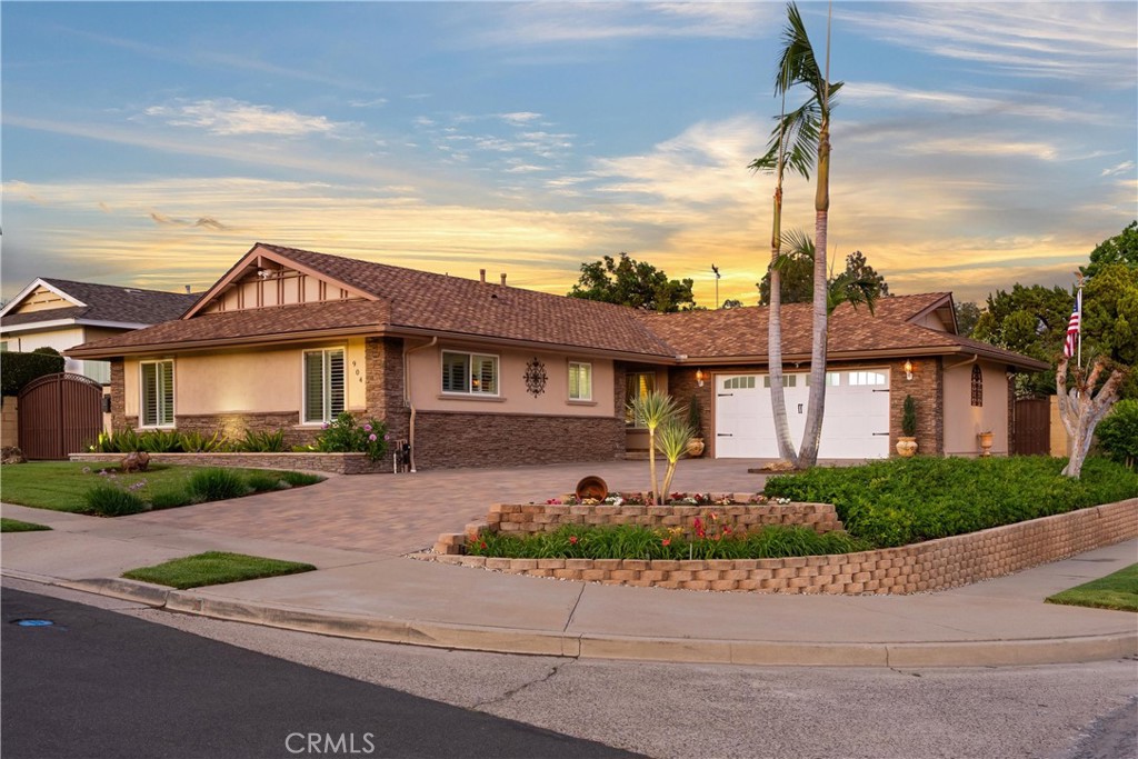 904 Jade Circle
