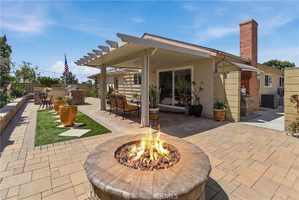 904 Jade Circle