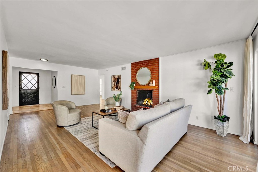 1601 Wellington