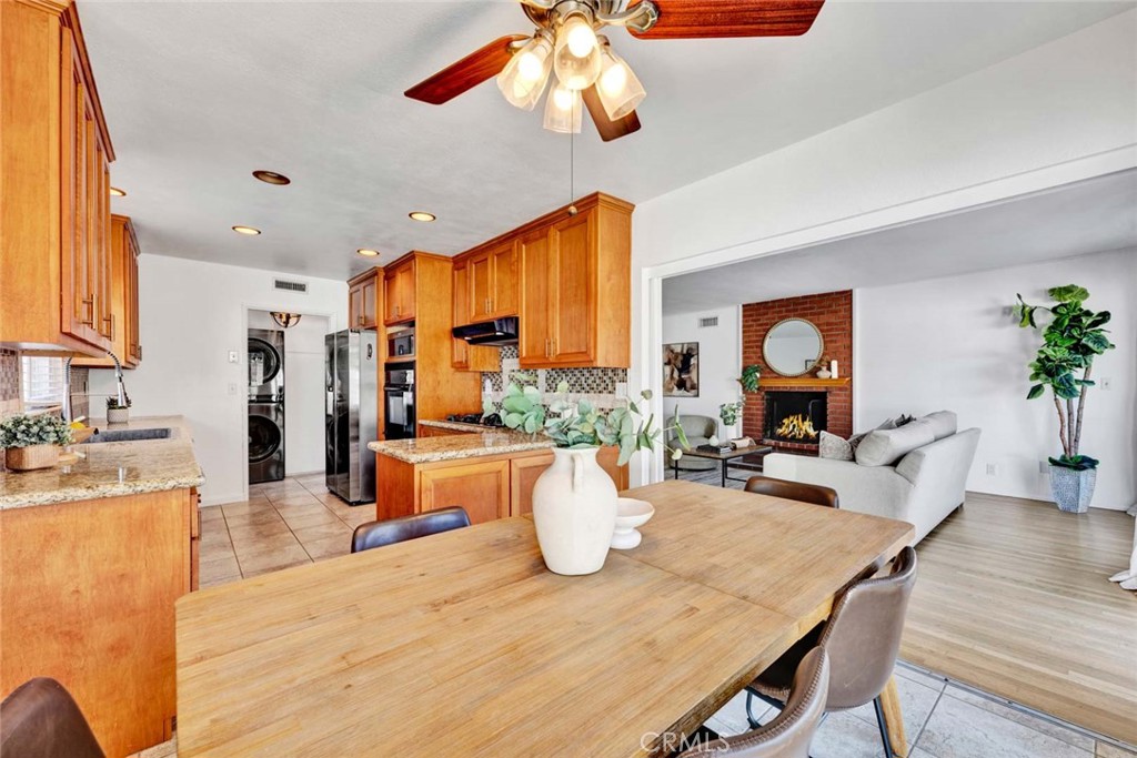 1601 Wellington