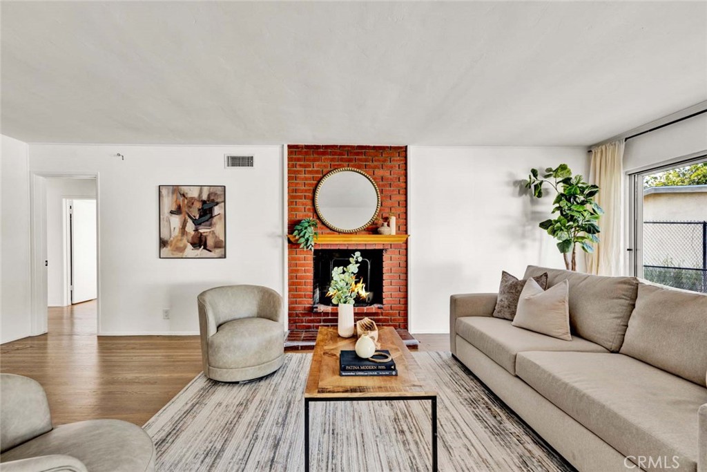 1601 Wellington