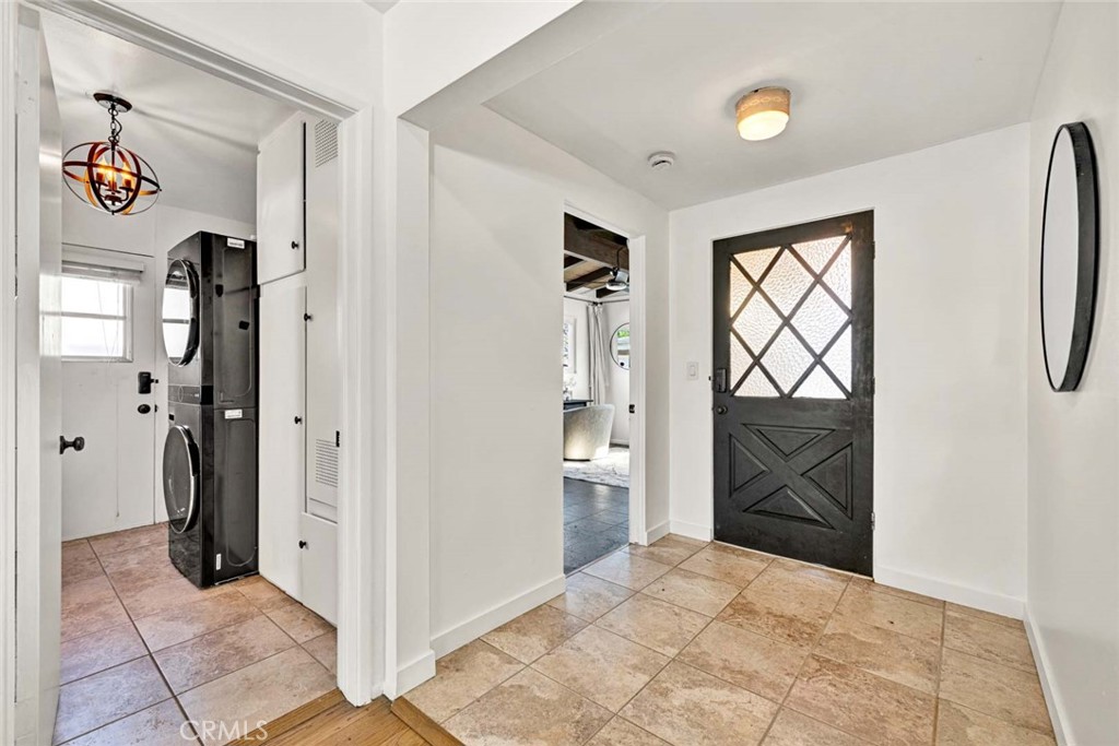 1601 Wellington