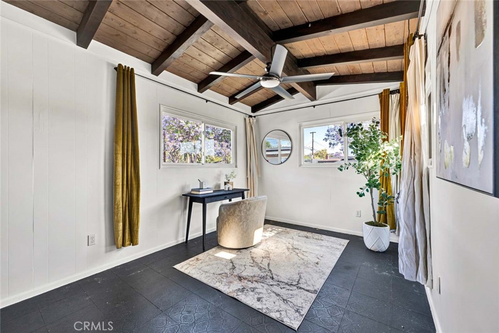 1601 Wellington