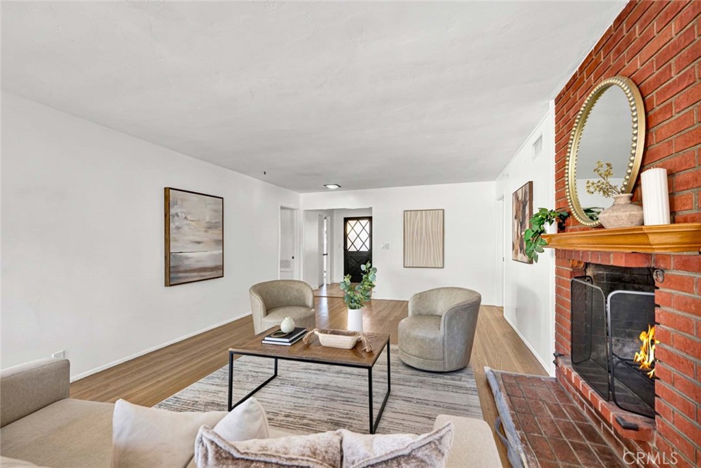 1601 Wellington