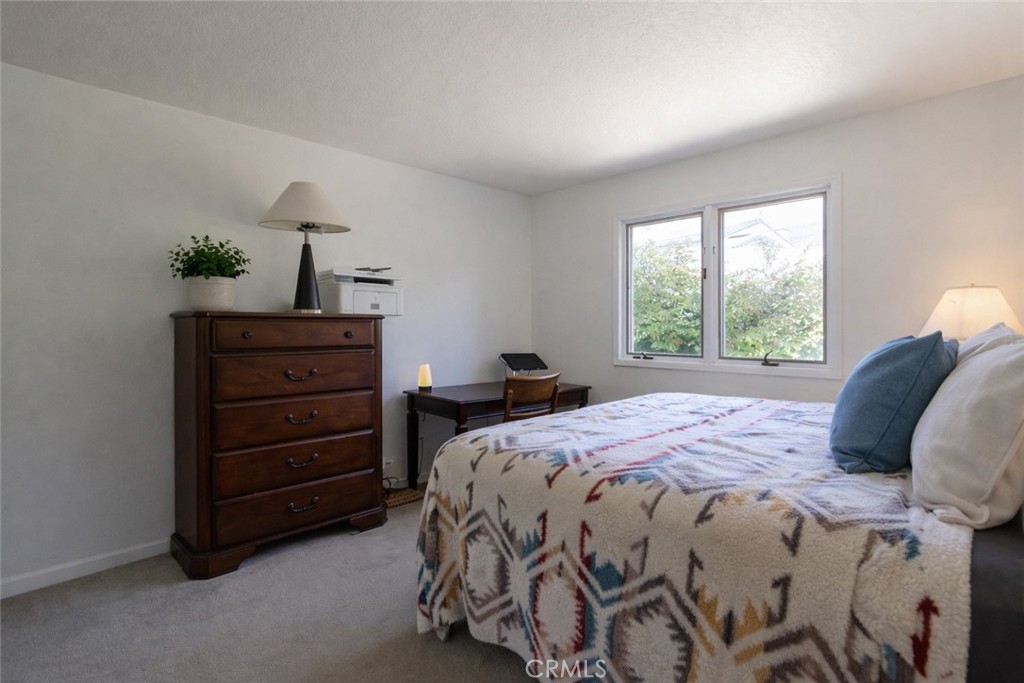 5755 Avenida Estoril