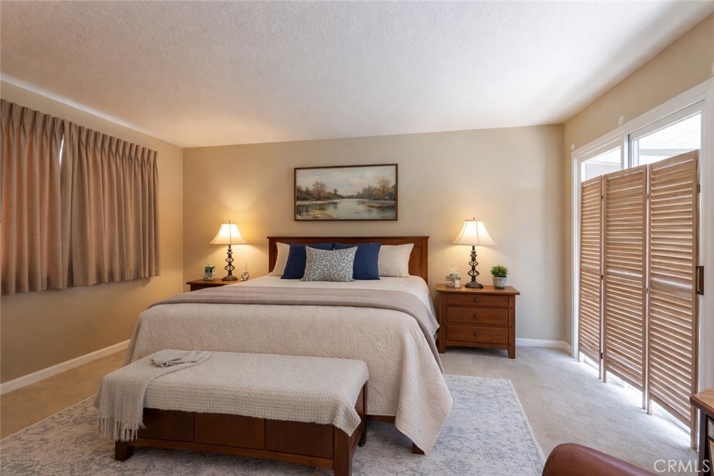 5755 Avenida Estoril