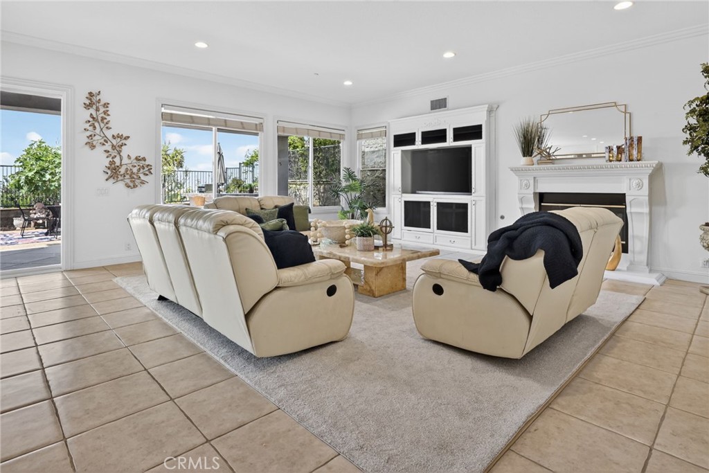 17265 BLUE SPRUCE