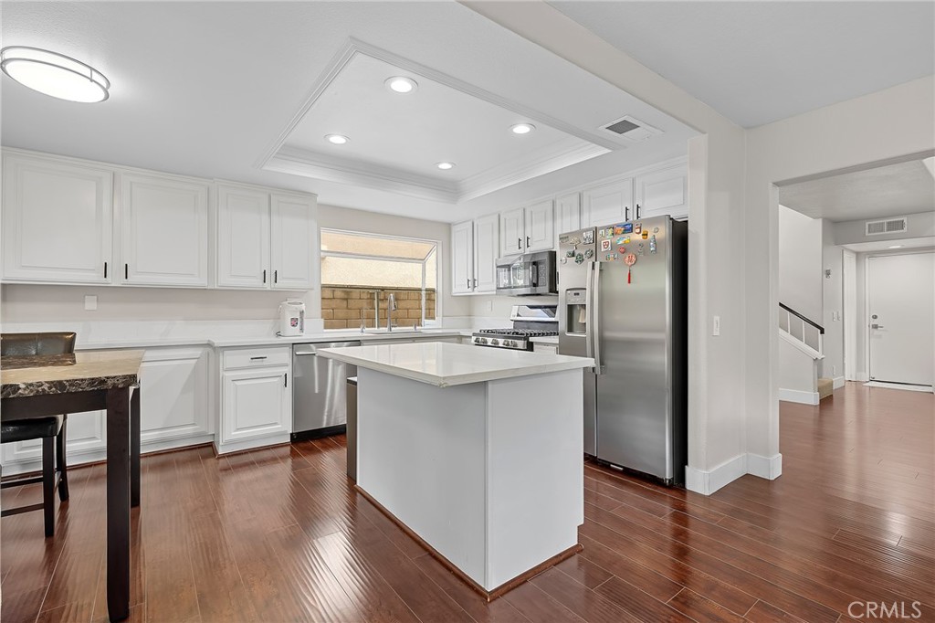 2116 Sun Ridge Cir