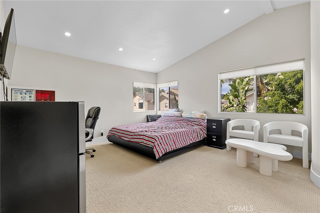 2116 Sun Ridge Cir