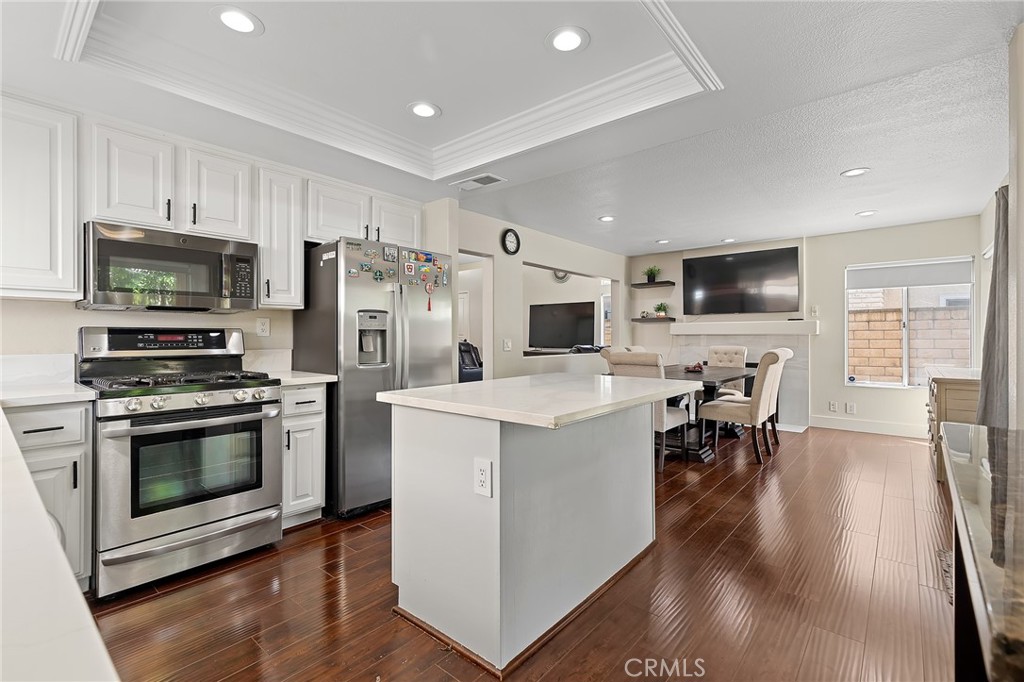 2116 Sun Ridge Cir