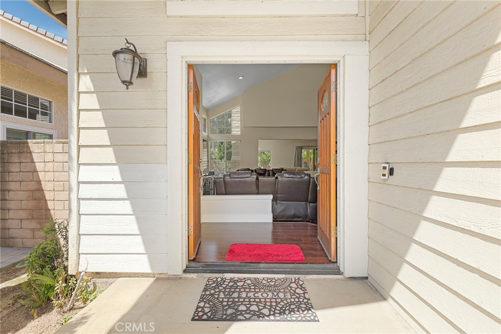 2116 Sun Ridge Cir