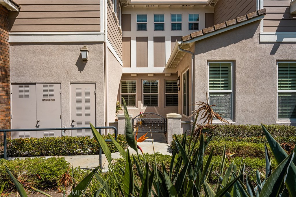 18954 Northern Dancer Lane