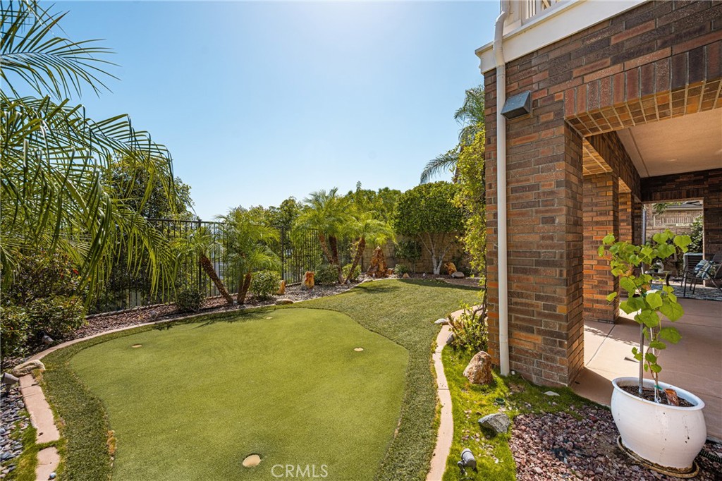 18954 Northern Dancer Lane