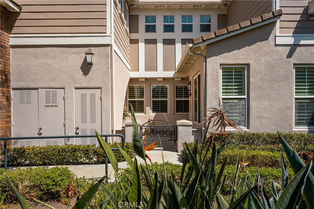 18954 Northern Dancer Lane