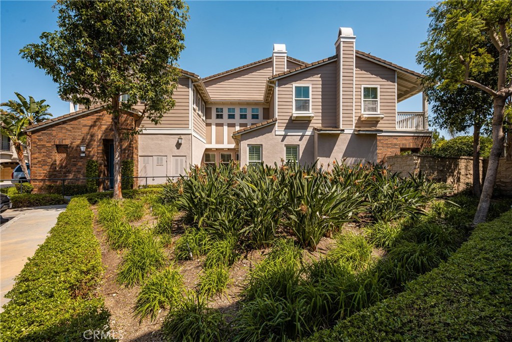 18954 Northern Dancer Lane