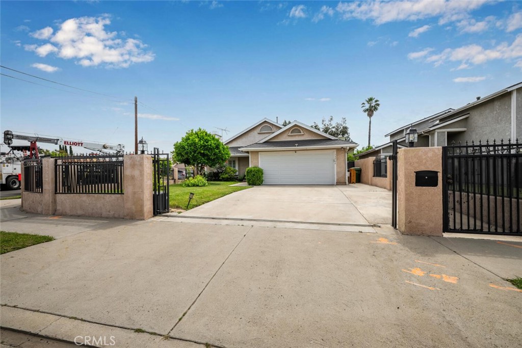 13402 Wentworth Street