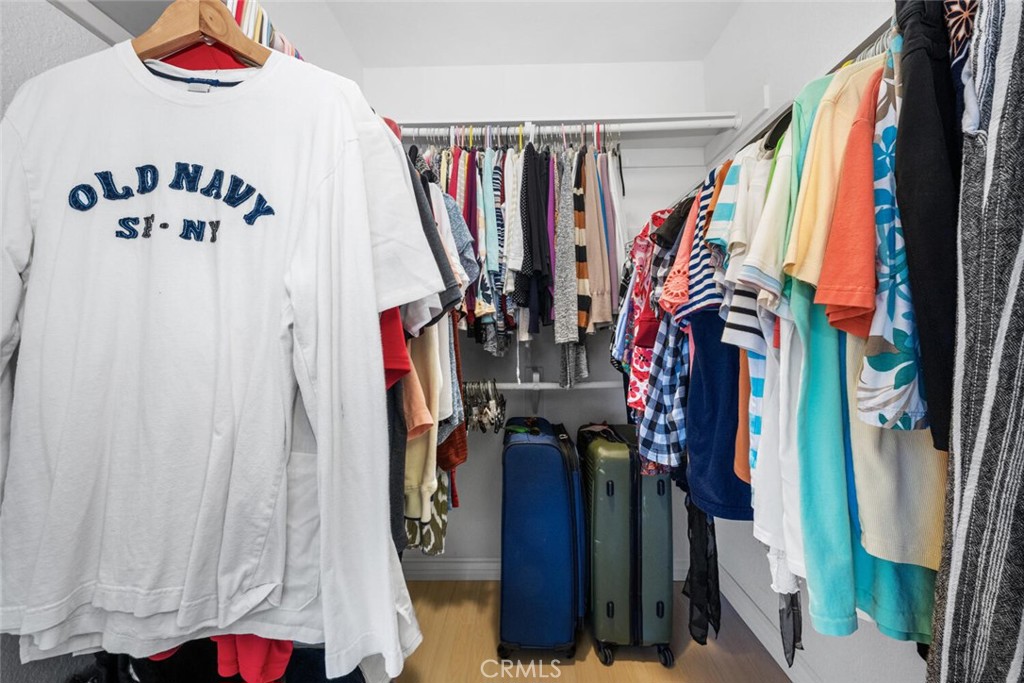 13402 Wentworth Street