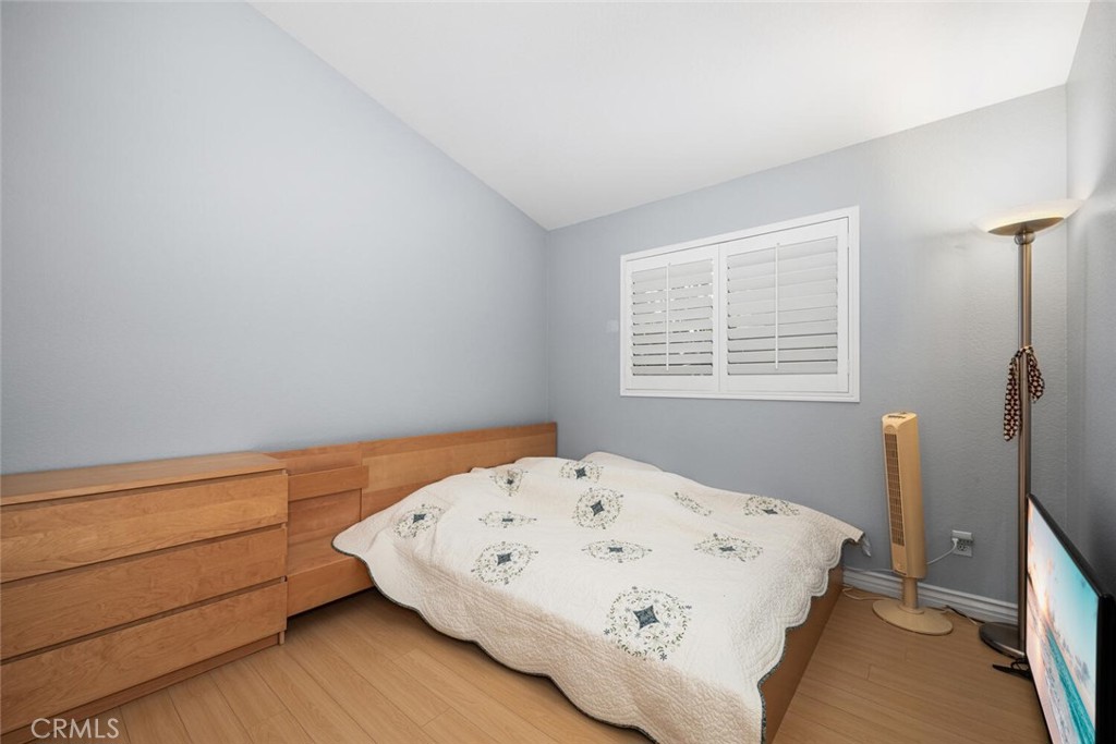 13402 Wentworth Street