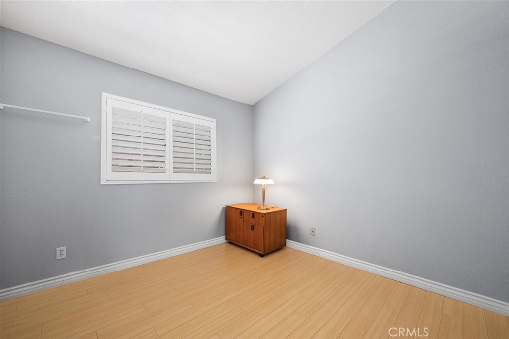 13402 Wentworth Street