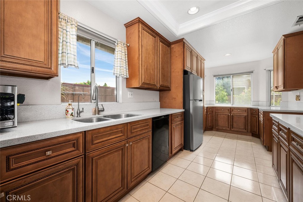 13402 Wentworth Street