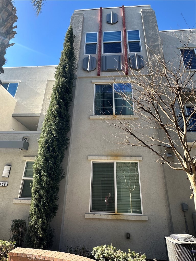 106 Eureka Place