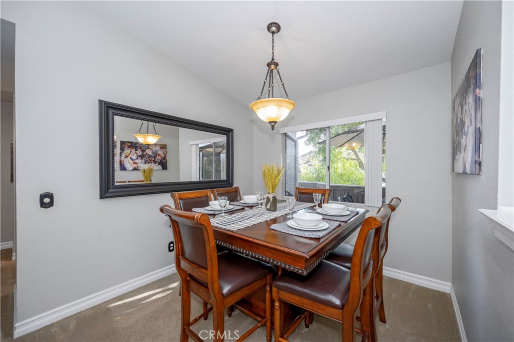 10 Corniche Drive E