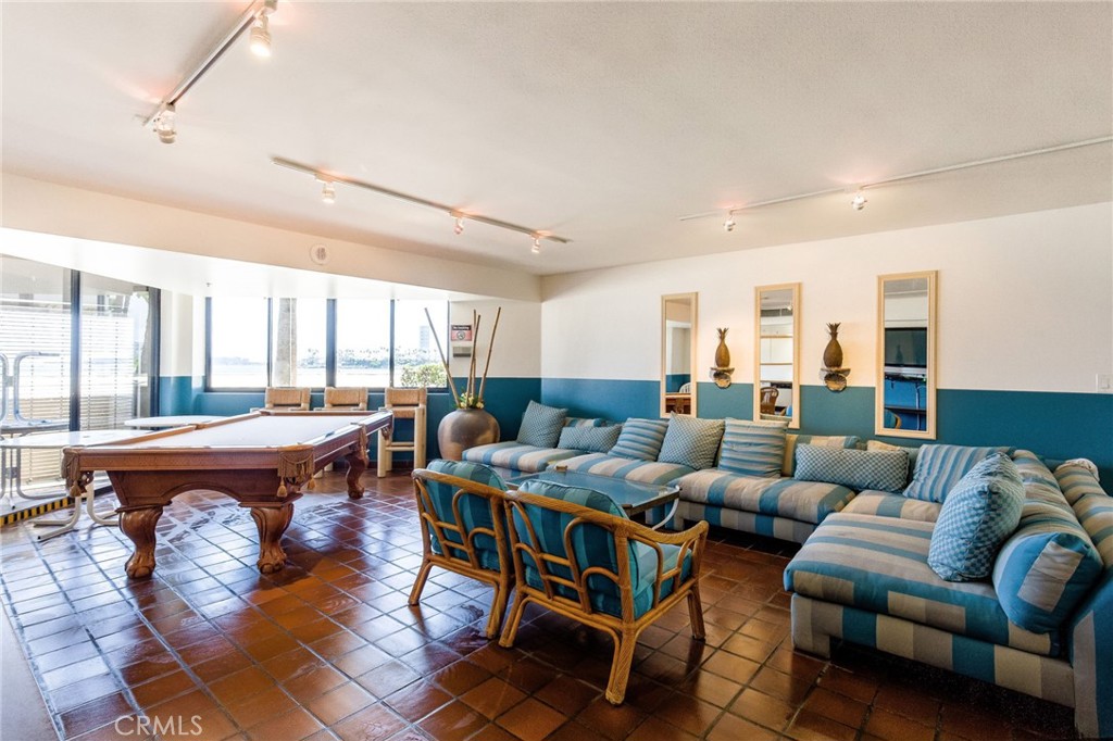1310 E. Ocean Blvd. 1604