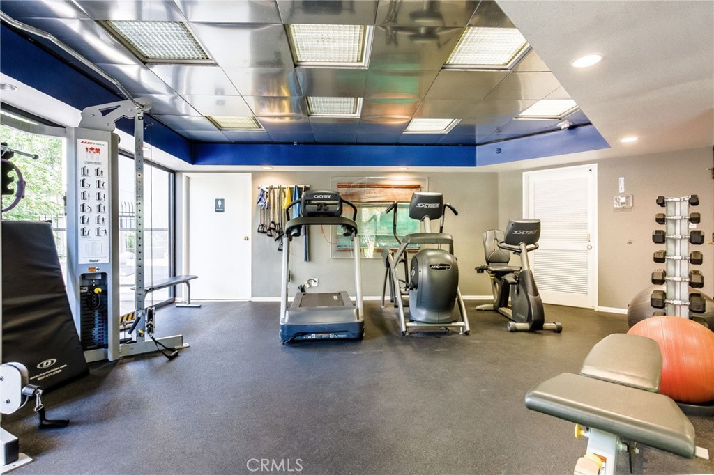 1310 E. Ocean Blvd. 1604