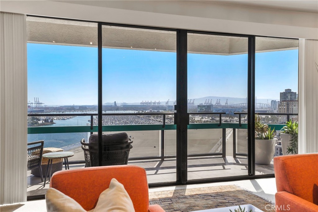 1310 E. Ocean Blvd. 1604