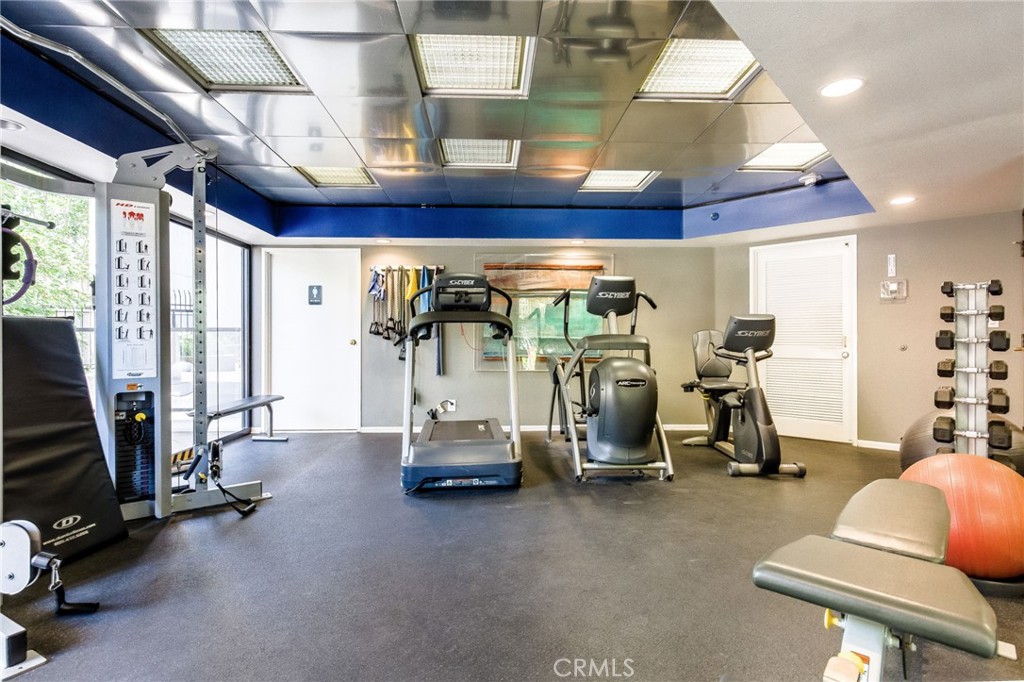 1310 E. Ocean Blvd. 1604