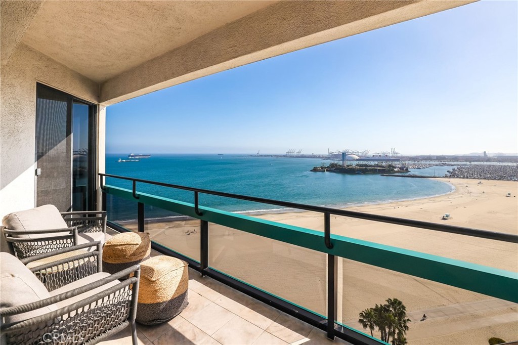 1310 E. Ocean Blvd. 1604