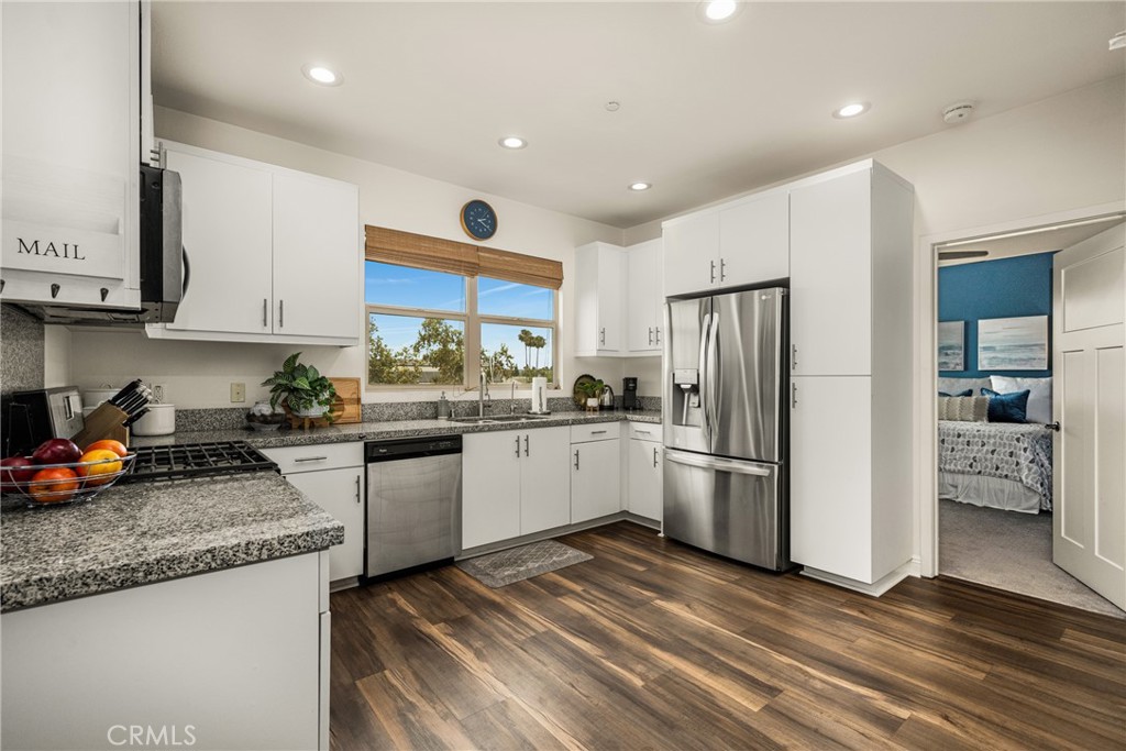 510 S Anaheim Boulevard S 7