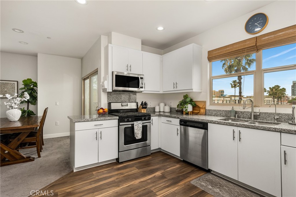 510 S Anaheim Boulevard S 7