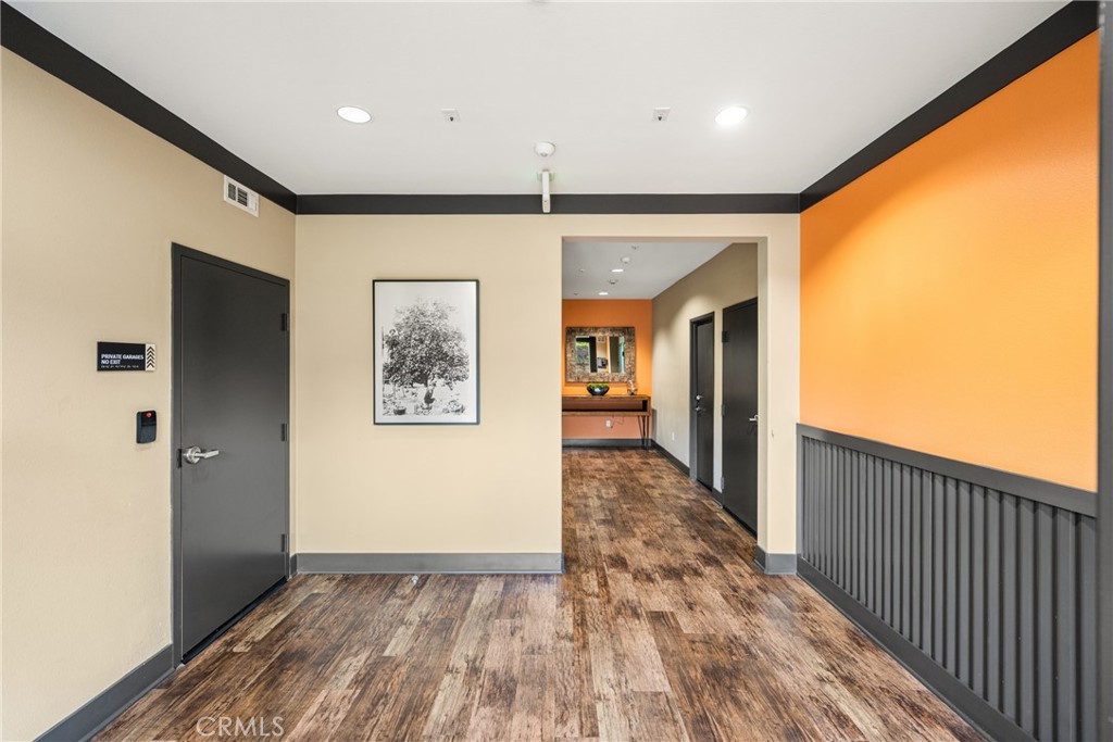 510 S Anaheim Boulevard S 7